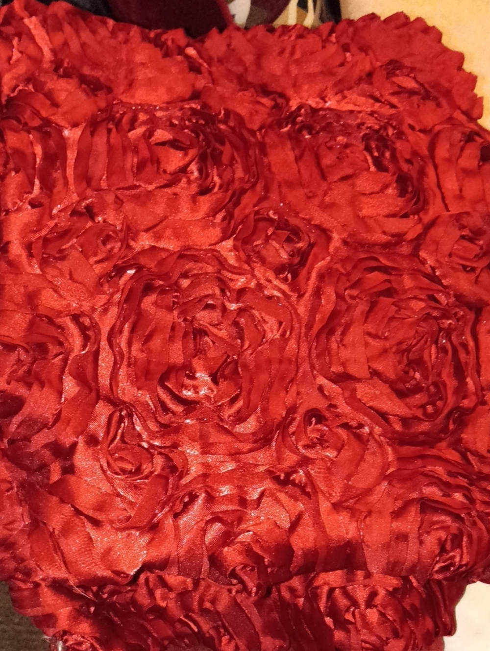 Red Rose-Textured Throw Blanket
